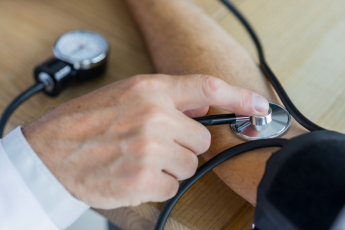 Entidade médica altera forma de diagnóstico da pressão alta; veja o que muda