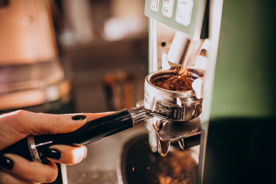 Estudo revela o melhor momento de tomar café para a saúde do coração
